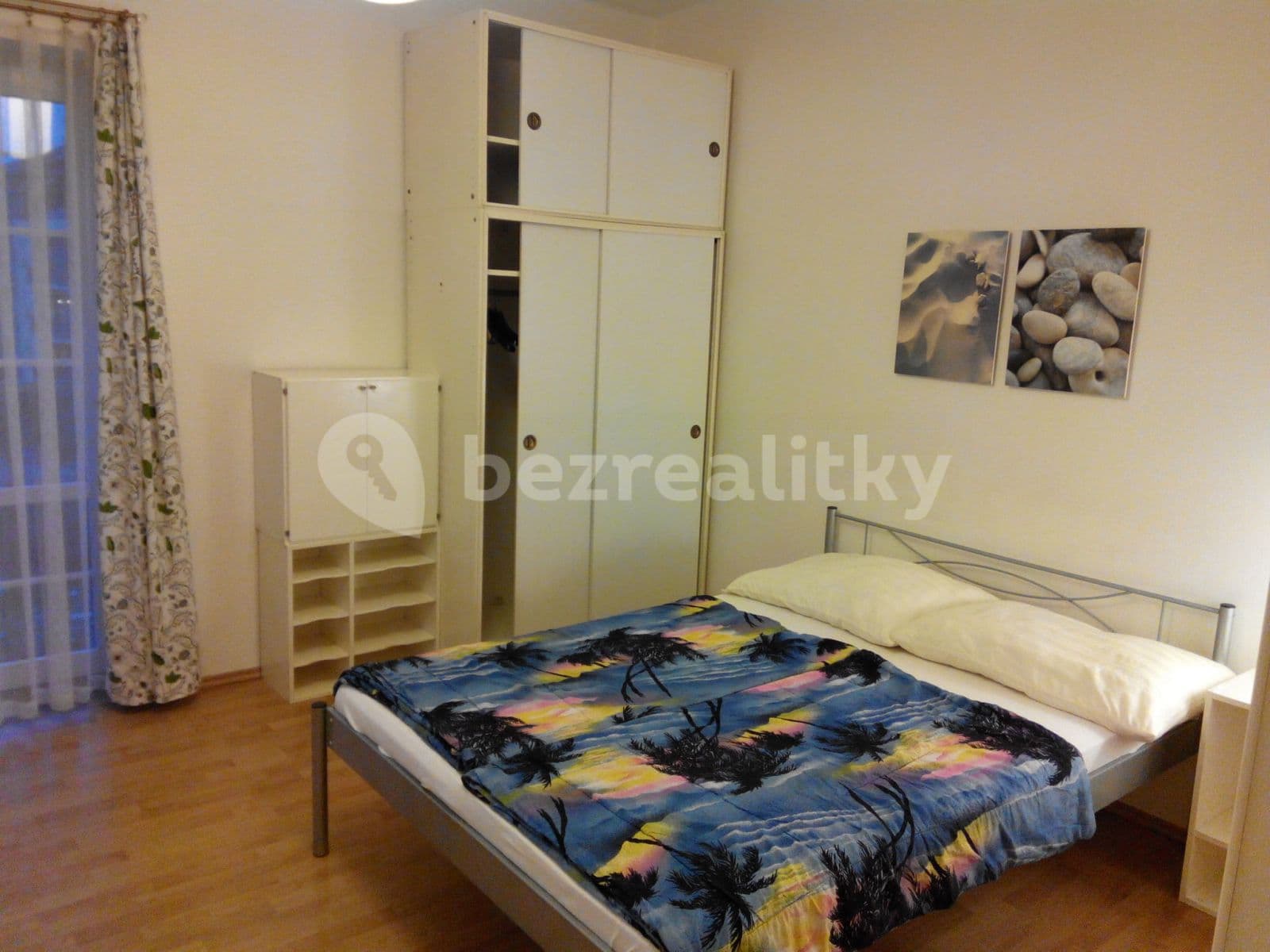 Pronájem bytu 1+1 42 m², Nad Krocínkou, Praha, Praha