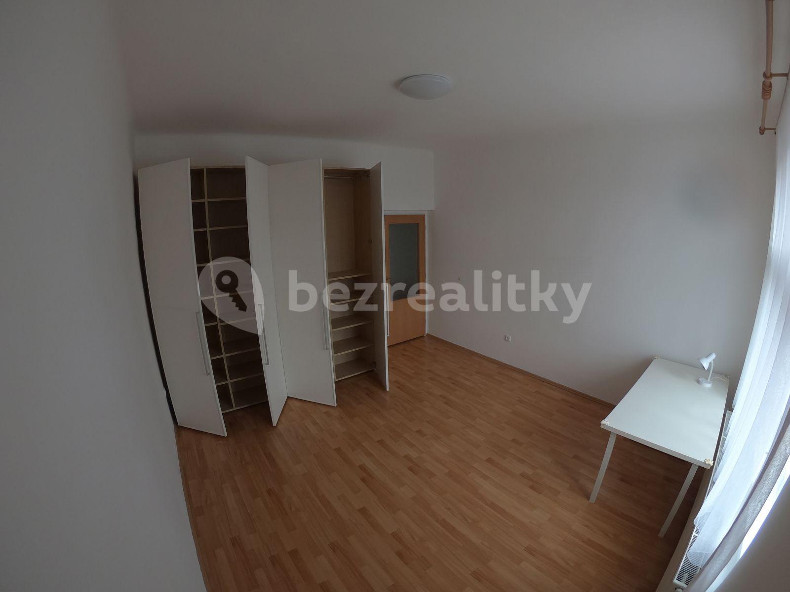 Pronájem bytu 1+1 35 m², Zachova, Praha, Praha