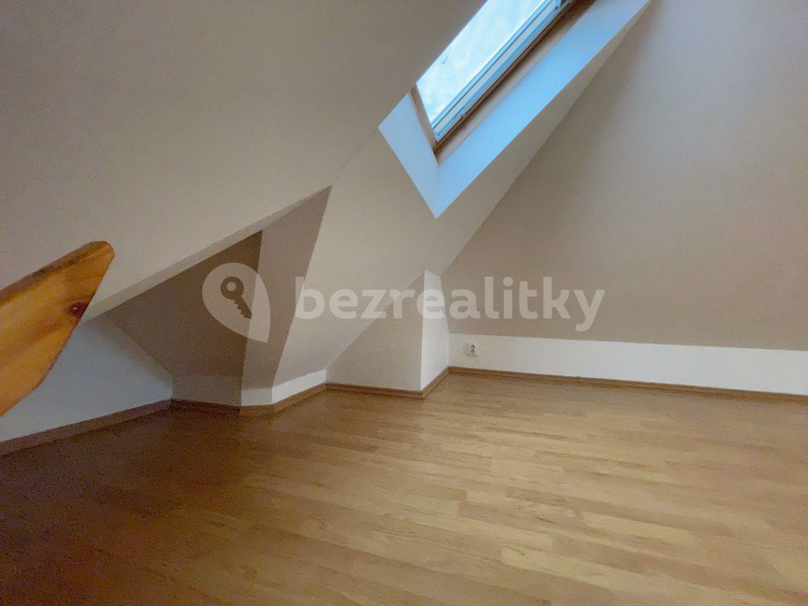 Pronájem bytu 1+1 39 m², Praha, Praha
