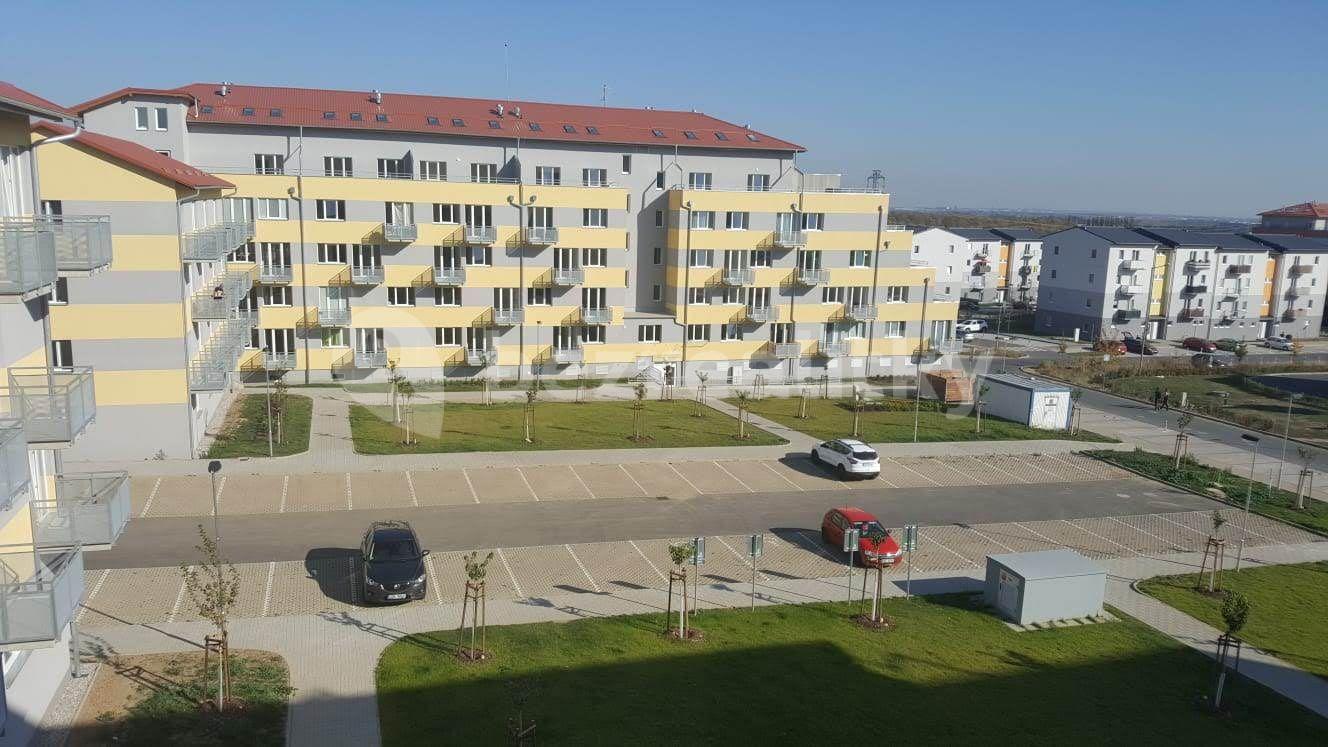 Pronájem bytu 2+kk 53 m², Jaroslava Holečka, Kladno, Středočeský kraj