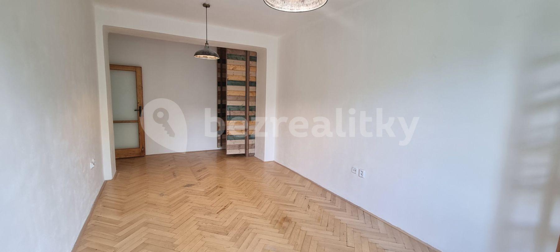 Pronájem bytu 2+1 56 m², Kozinova, Ústí nad Labem, Ústecký kraj