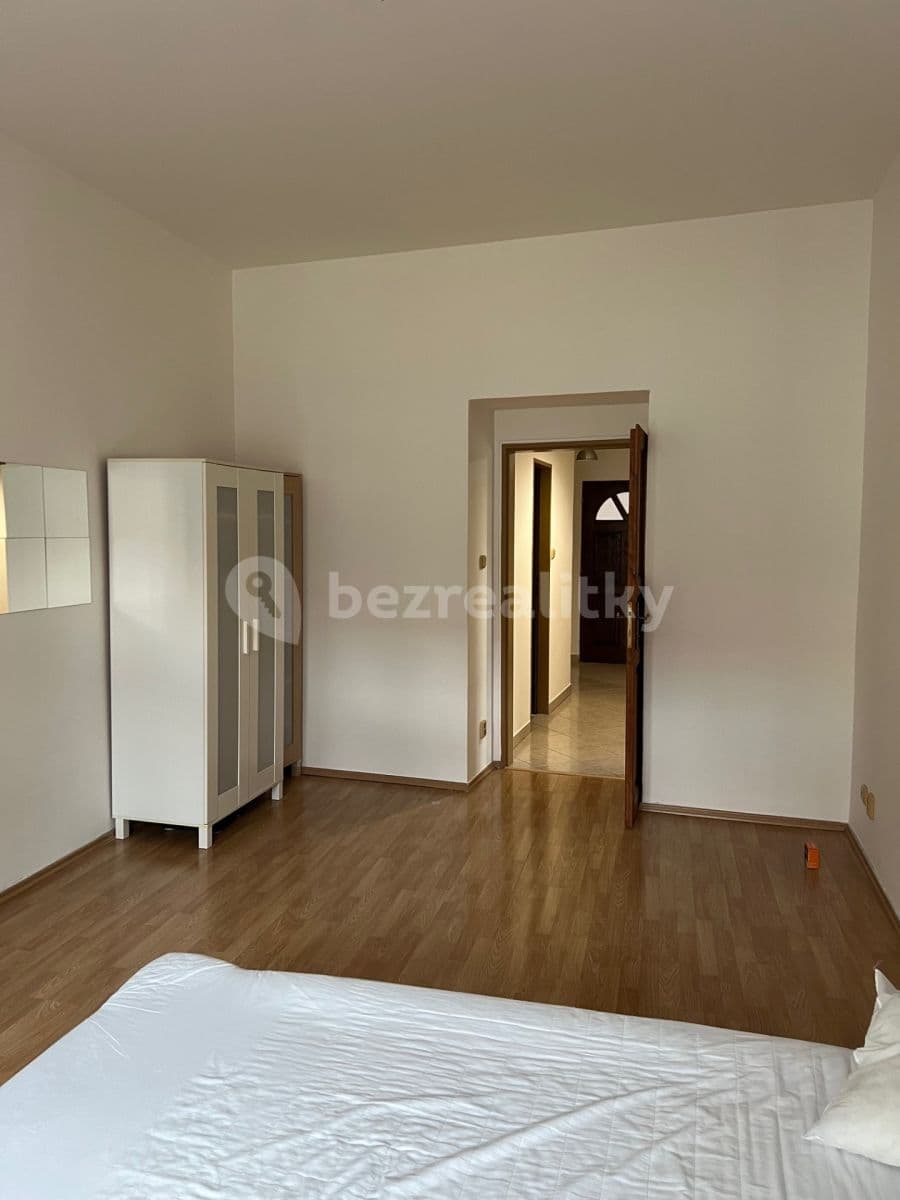 Pronájem bytu 3+kk 65 m², Ostrovského, Praha, Praha