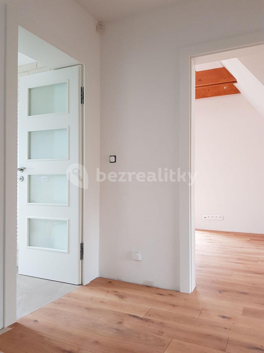 Pronájem bytu 3+1 105 m², Selecká, Řevnice, Středočeský kraj