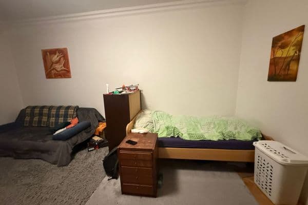 Pronájem bytu 3+1 70 m², Sobotecká, Praha Pronájem bytu 3+1 70 m², Sobotecká, Praha