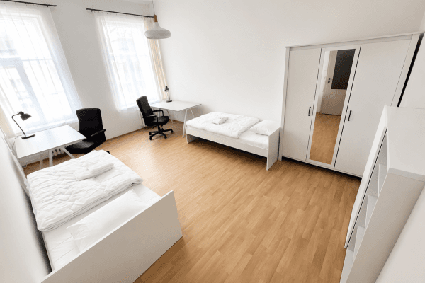 Pronájem bytu 4+1 25 m², Londýnská, Praha Pronájem bytu 4+1 25 m², Londýnská, Praha