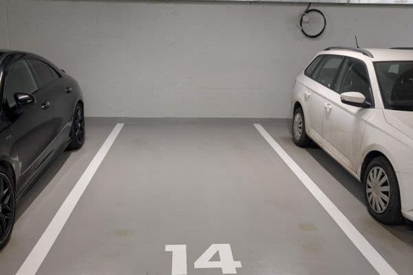 Pronájem garáže 15 m², Ocelářská, Praha Pronájem garáže 15 m², Ocelářská, Praha