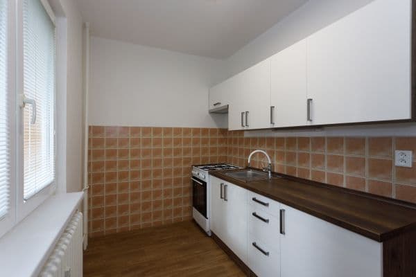 Prodej bytu 3+1 60 m², tř. 17. listopadu, Přerov Prodej bytu 3+1 60 m², tř. 17. listopadu, Přerov