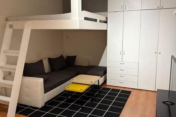 Pronájem bytu 1+kk 31 m², Brodského, Praha Pronájem bytu 1+kk 31 m², Brodského, Praha