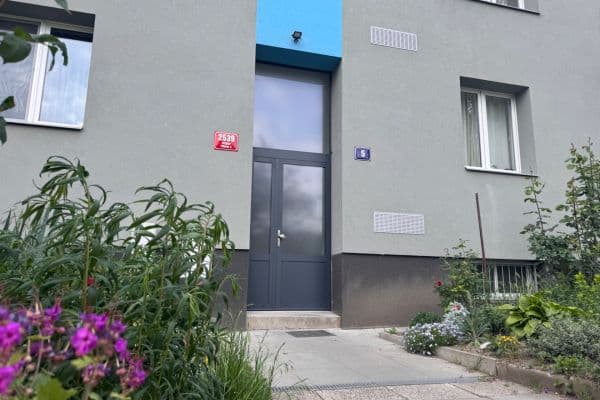 Prodej bytu 2+1 53 m², Osiková, Praha, Praha Prodej bytu 2+1 53 m², Osiková, Praha, Praha