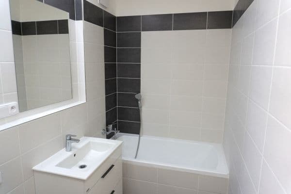 Pronájem bytu 3+1 66 m², Haškova, Brno Pronájem bytu 3+1 66 m², Haškova, Brno