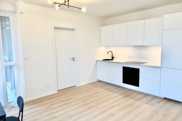 Pronájem bytu 2+kk 52 m², Arnošta Valenty, Praha Pronájem bytu 2+kk 52 m², Arnošta Valenty, Praha