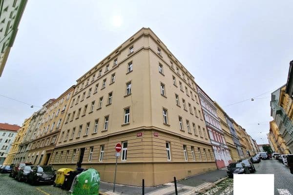 Pronájem bytu 1+kk 12 m², Umělecká, Praha, Praha Pronájem bytu 1+kk 12 m², Umělecká, Praha, Praha