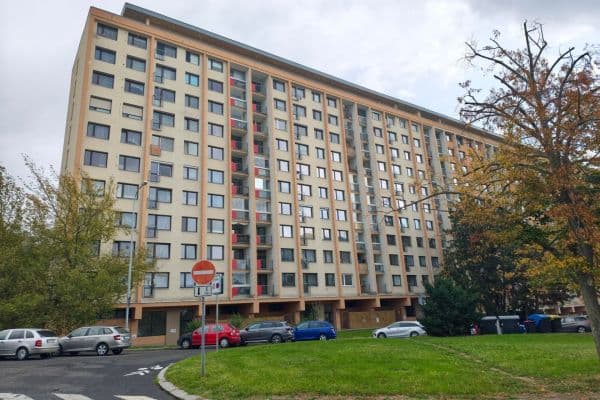 Prodej bytu 2+kk 43 m², Kaňkovského, Praha Prodej bytu 2+kk 43 m², Kaňkovského, Praha