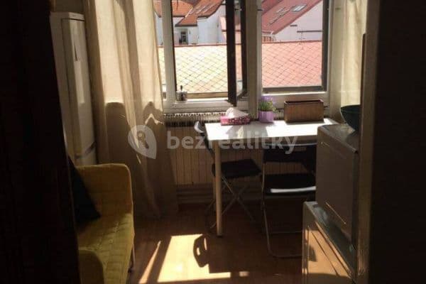 Pronájem bytu 2+kk 38 m², Nuselská, Praha Pronájem bytu 2+kk 38 m², Nuselská, Praha