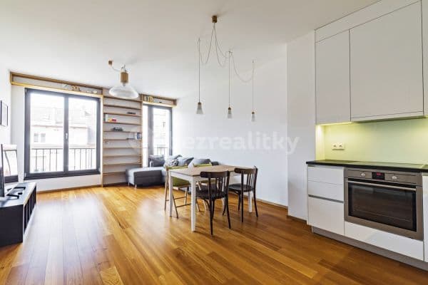 Pronájem bytu 2+kk 65 m², Bechyňova, Praha 6 Pronájem bytu 2+kk 65 m², Bechyňova, Praha 6