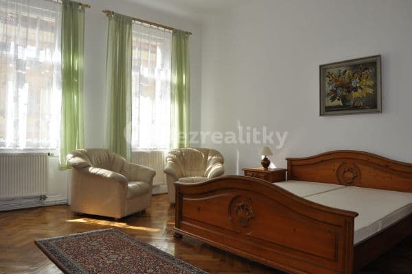 Pronájem bytu 2+1 86 m², Polská, Hlavní město Praha Pronájem bytu 2+1 86 m², Polská, Hlavní město Praha