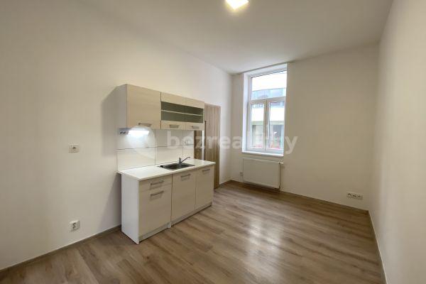 Pronájem bytu 1+kk 20 m², Riegrovo Náměstí, Poděbrady