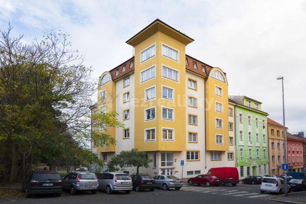 Pronájem bytu 1+kk 32 m², Braunerova, Praha