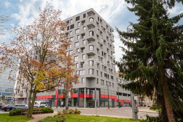 Pronájem bytu 2+kk 63 m², U Nisy, Liberec
