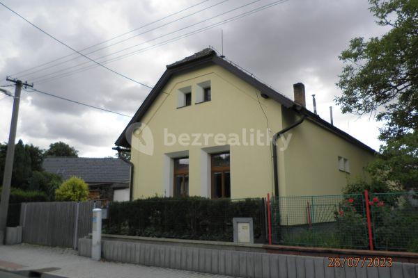 Prodej domu 100 m², pozemek 1.030 m², Dobročovice