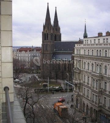 Pronájem bytu 2+kk 62 m², Francouzská, Hlavní město Praha