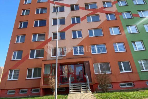 Prodej bytu 3+1 68 m², Rovná, Teplice