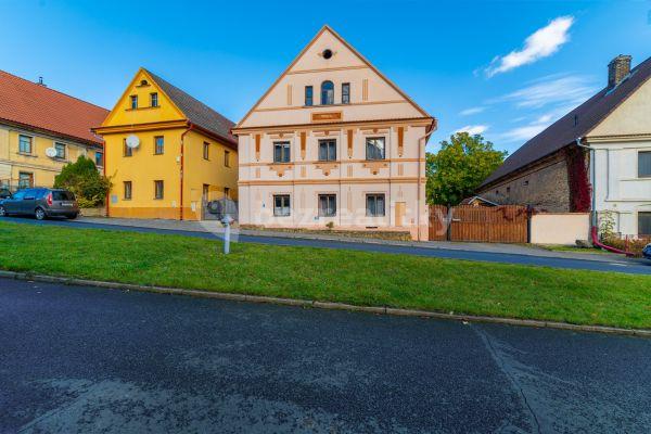 Prodej domu 450 m², pozemek 5.746 m², 