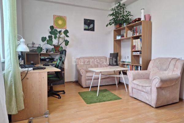 Pronájem bytu 2+1 45 m², Na Farkáně Ⅳ, Praha