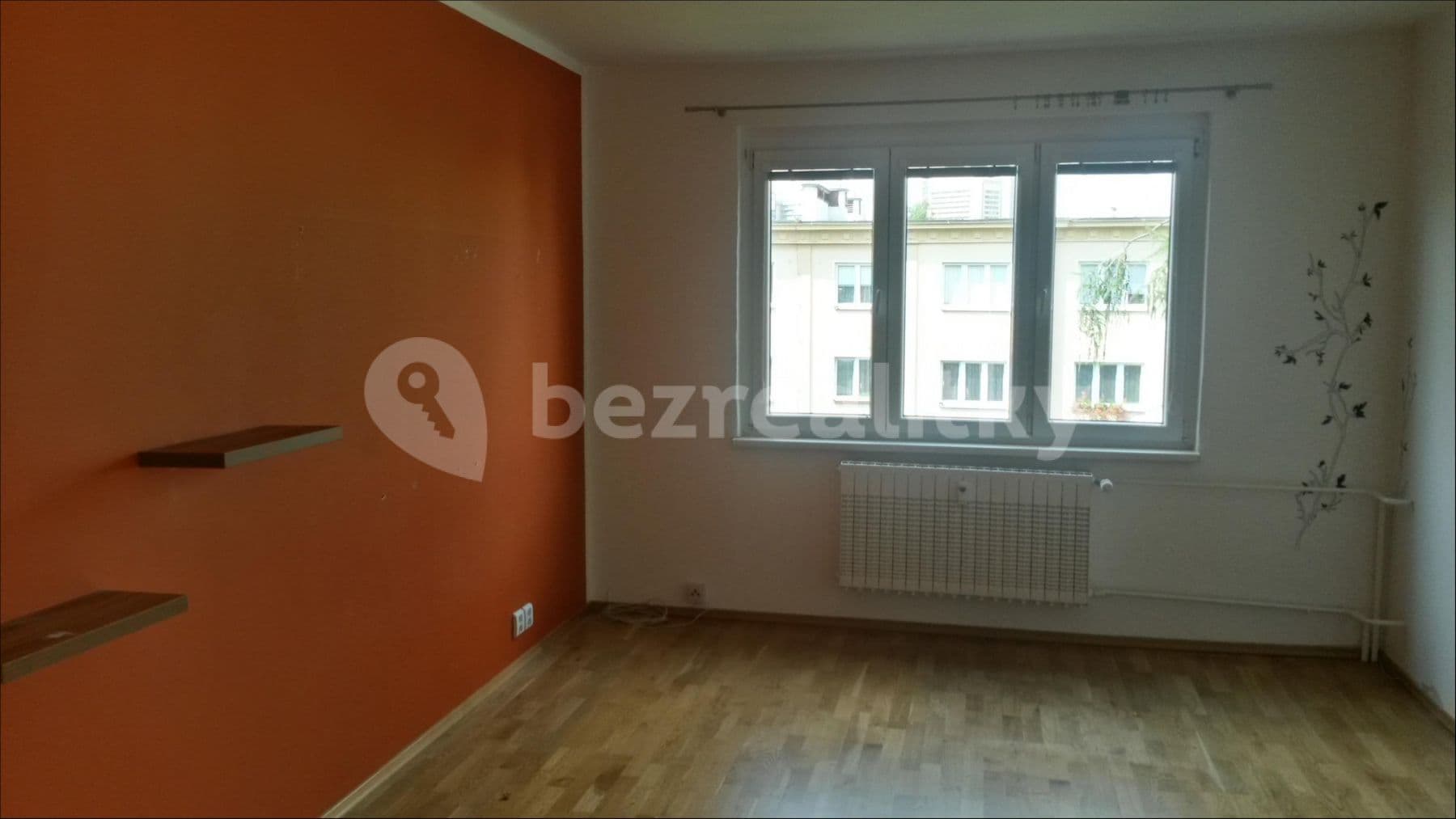 Pronájem bytu 2+1 65 m², Herálecká III, Praha, Praha