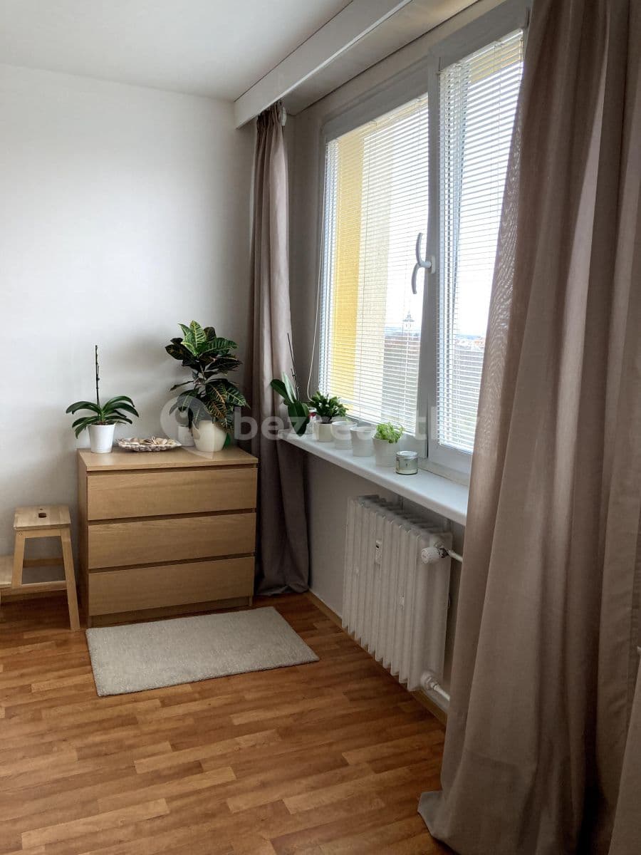 Pronájem bytu 2+kk 44 m², Střekovská, Praha, Praha