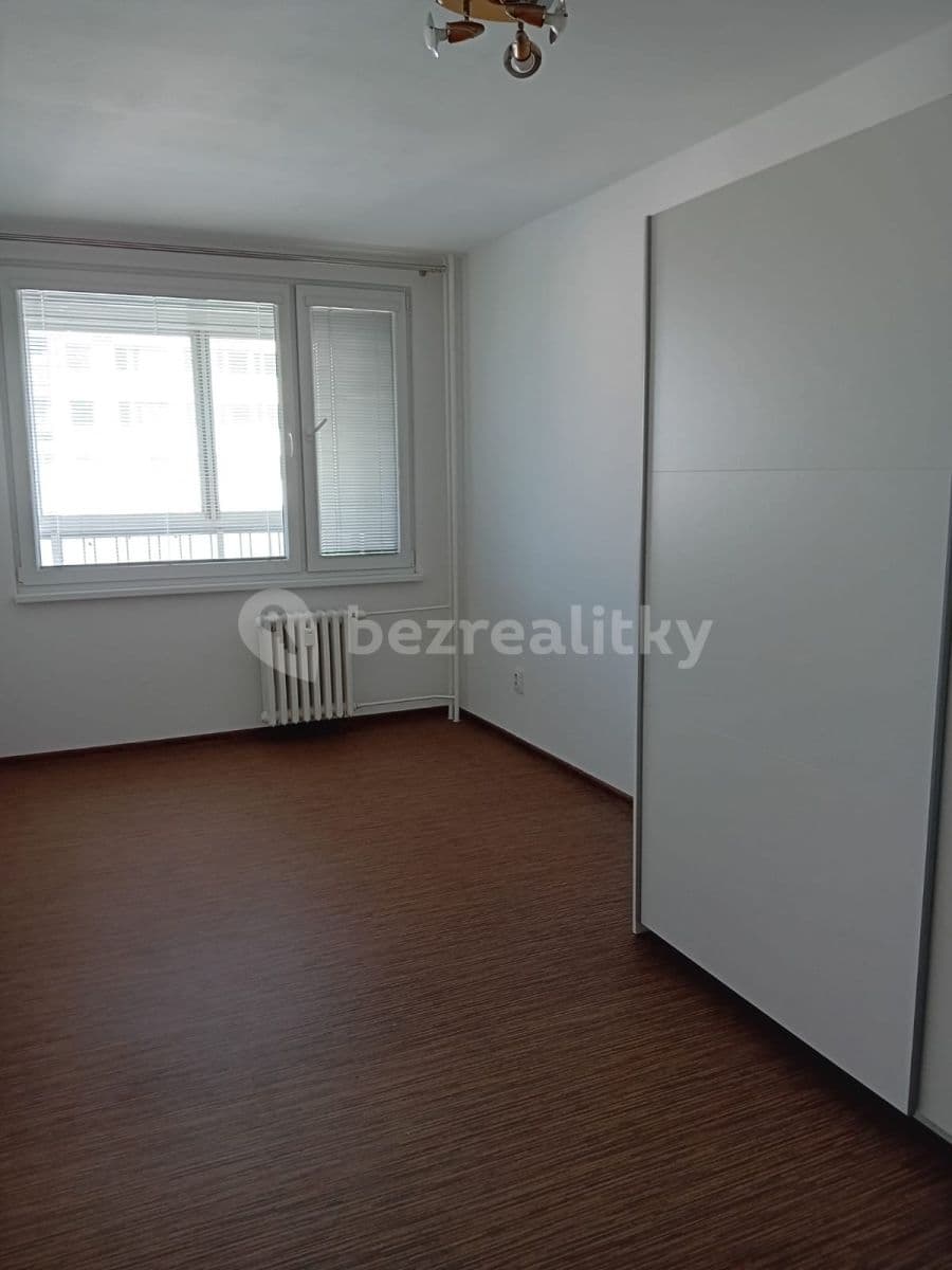 Pronájem bytu 3+1 74 m², nábřeží Závodu míru, Pardubice, Pardubický kraj