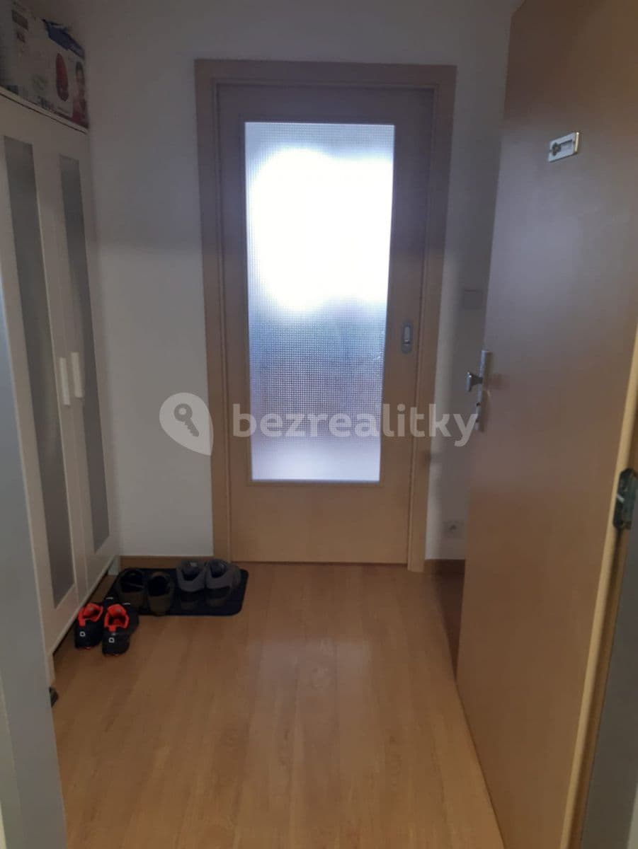Pronájem bytu 1+kk 43 m², Nezvalova, Olomouc, Olomoucký kraj