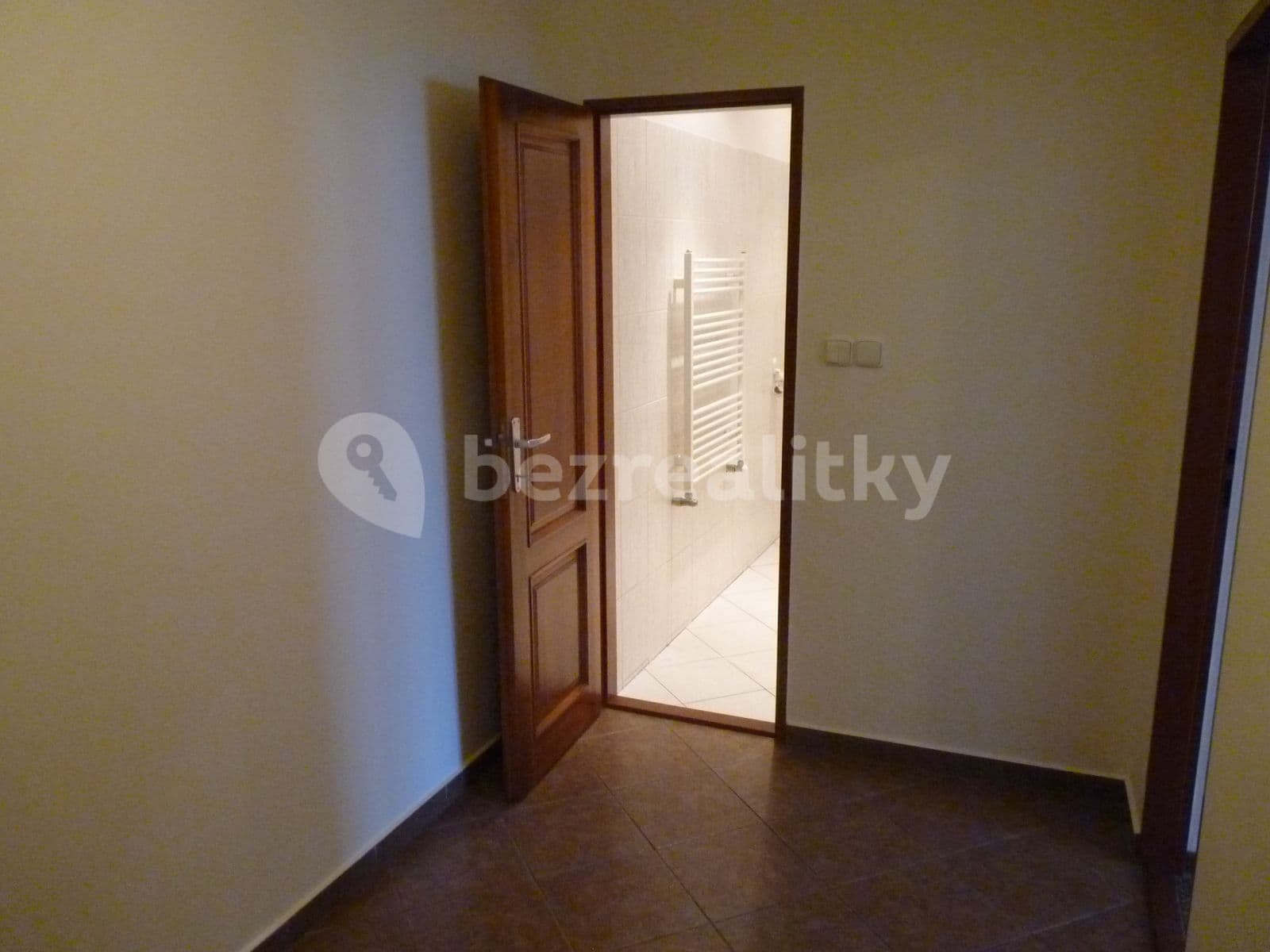 Pronájem bytu 1+1 45 m², Záběhlická, Praha, Praha