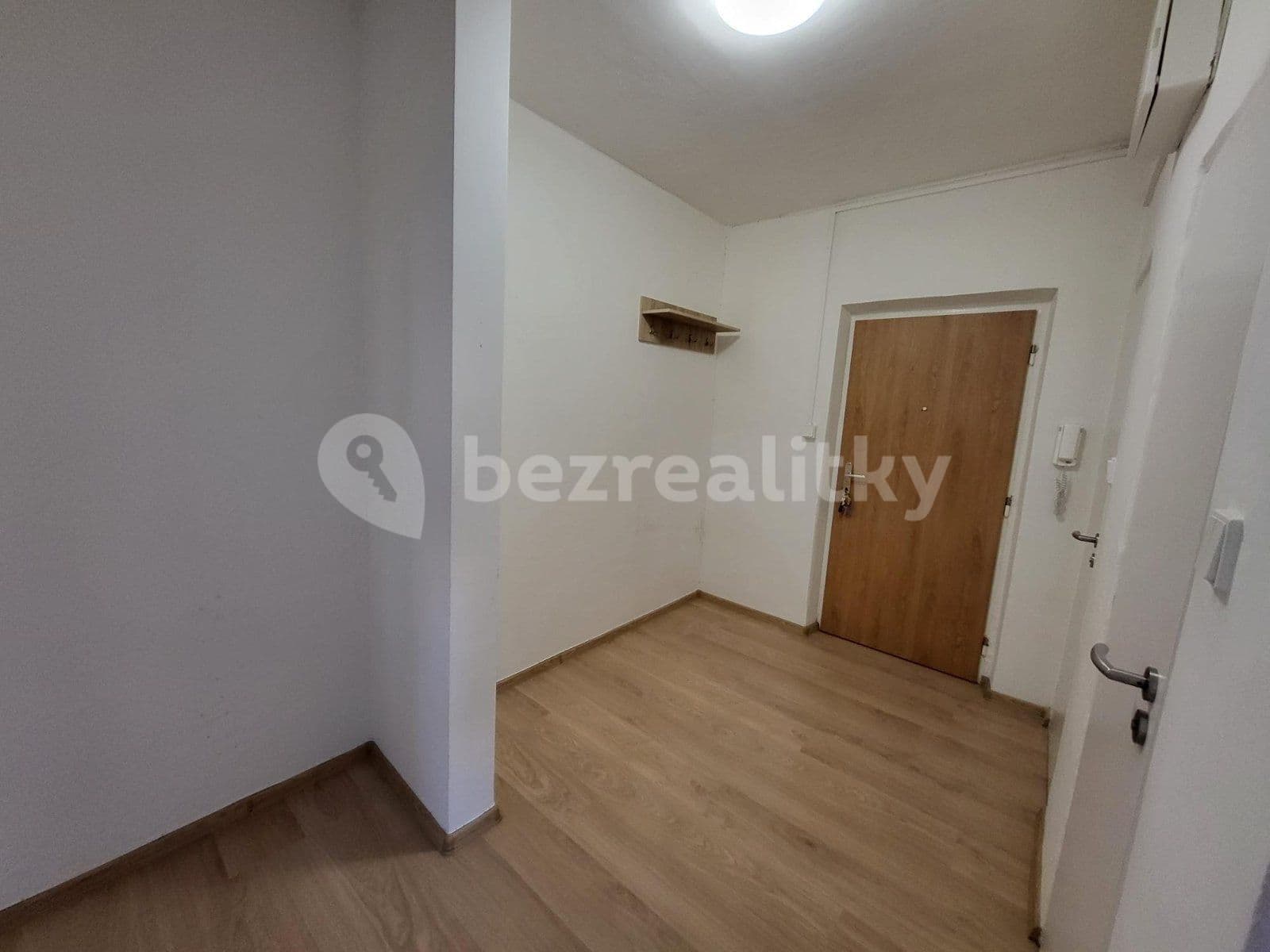 Pronájem bytu 2+1 53 m², Školská, Karviná, Moravskoslezský kraj