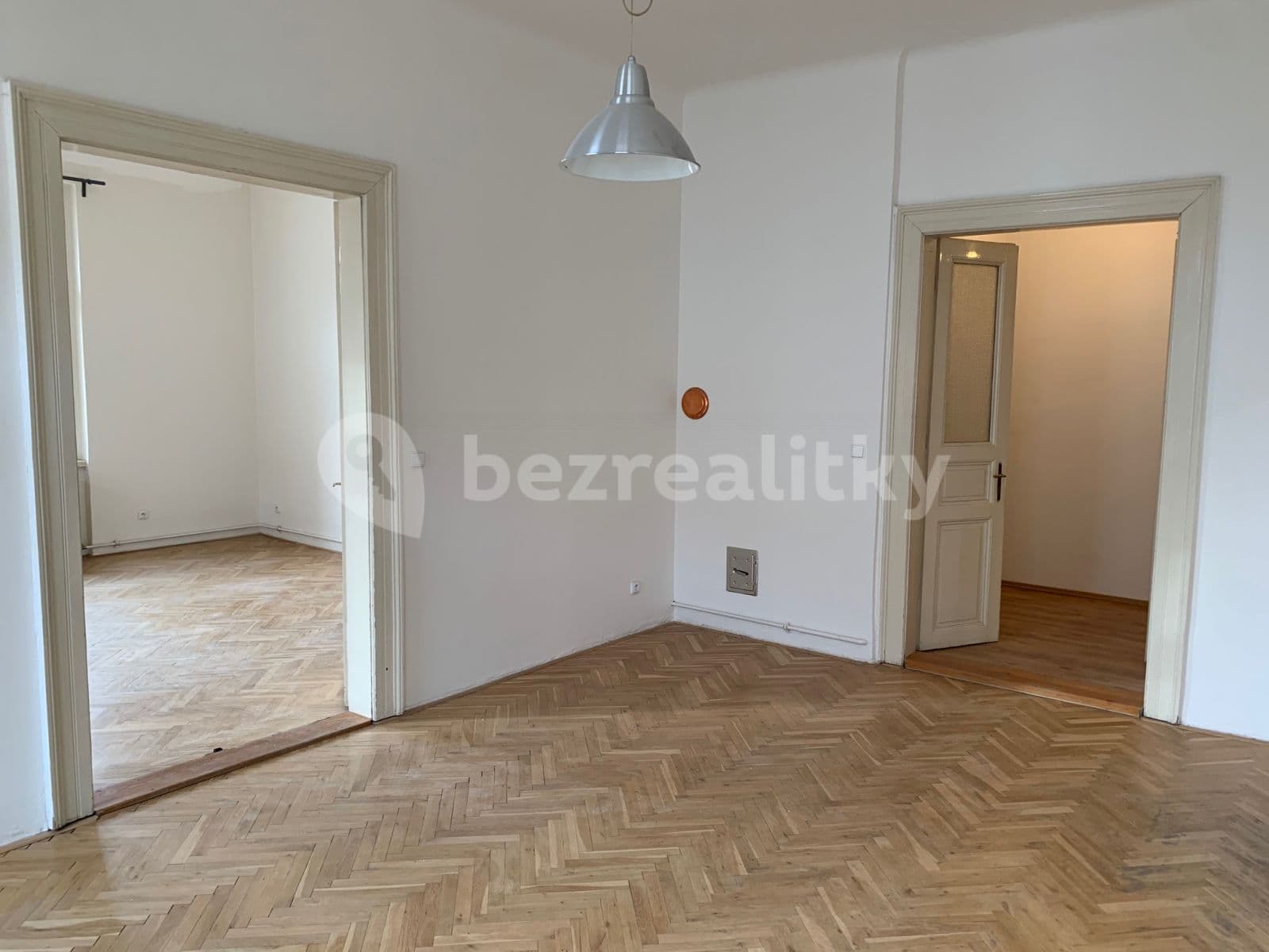 Pronájem bytu 2+1 86 m², Chodská, Praha, Praha