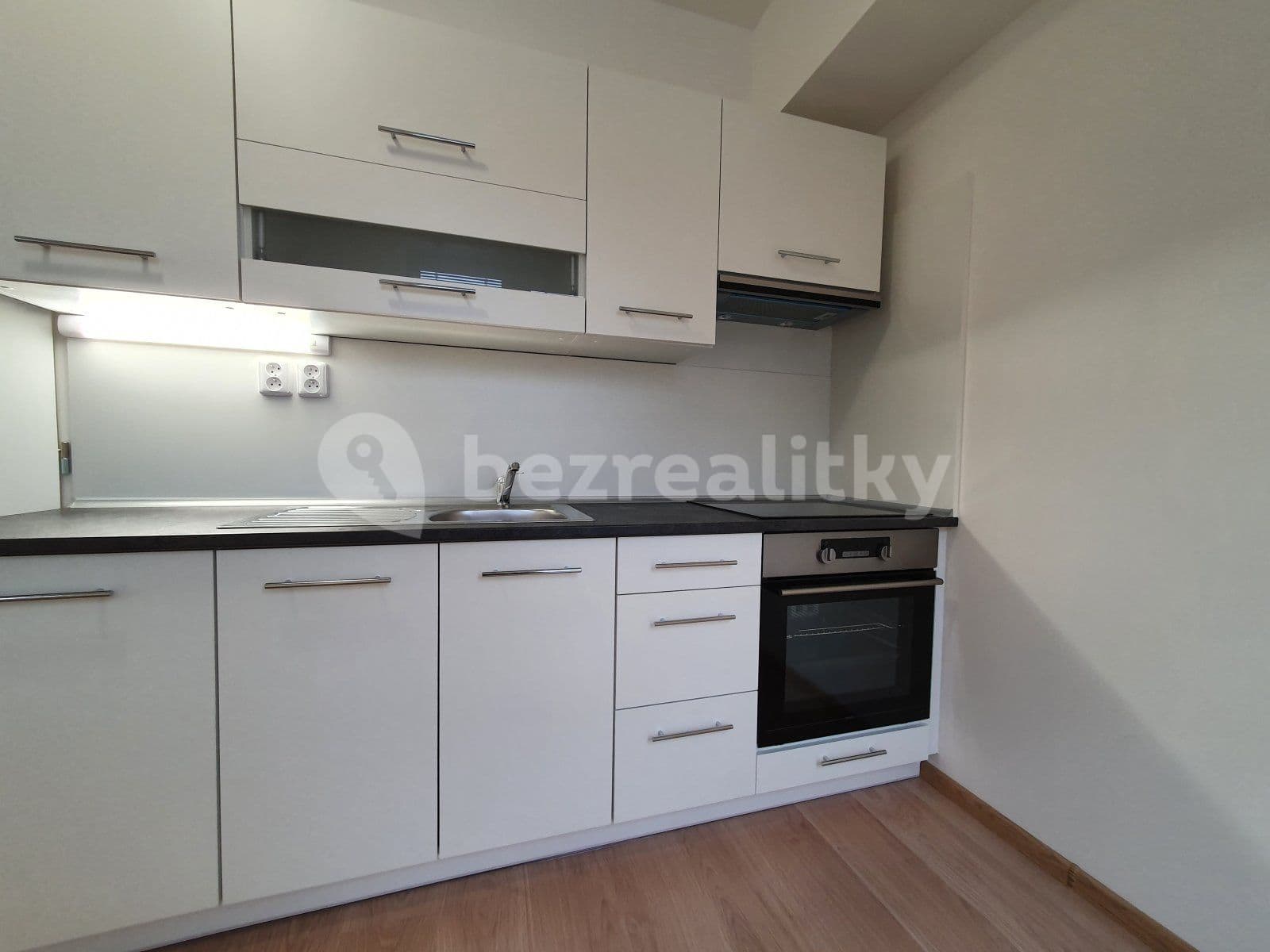 Pronájem bytu 2+kk 37 m², Klimšova, Havířov, Moravskoslezský kraj