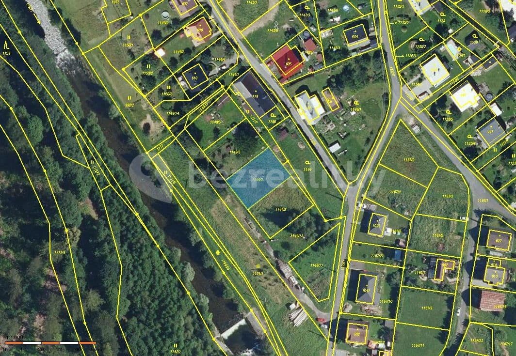 Prodej pozemku 600 m², Karlovice, Moravskoslezský kraj