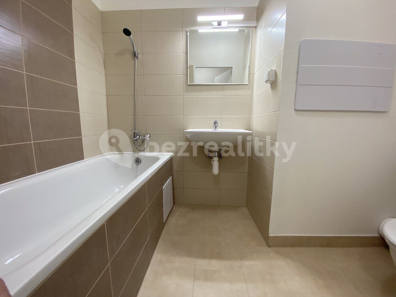 Pronájem bytu 3+1 74 m², Sokola-Tůmy, Český Těšín, Moravskoslezský kraj