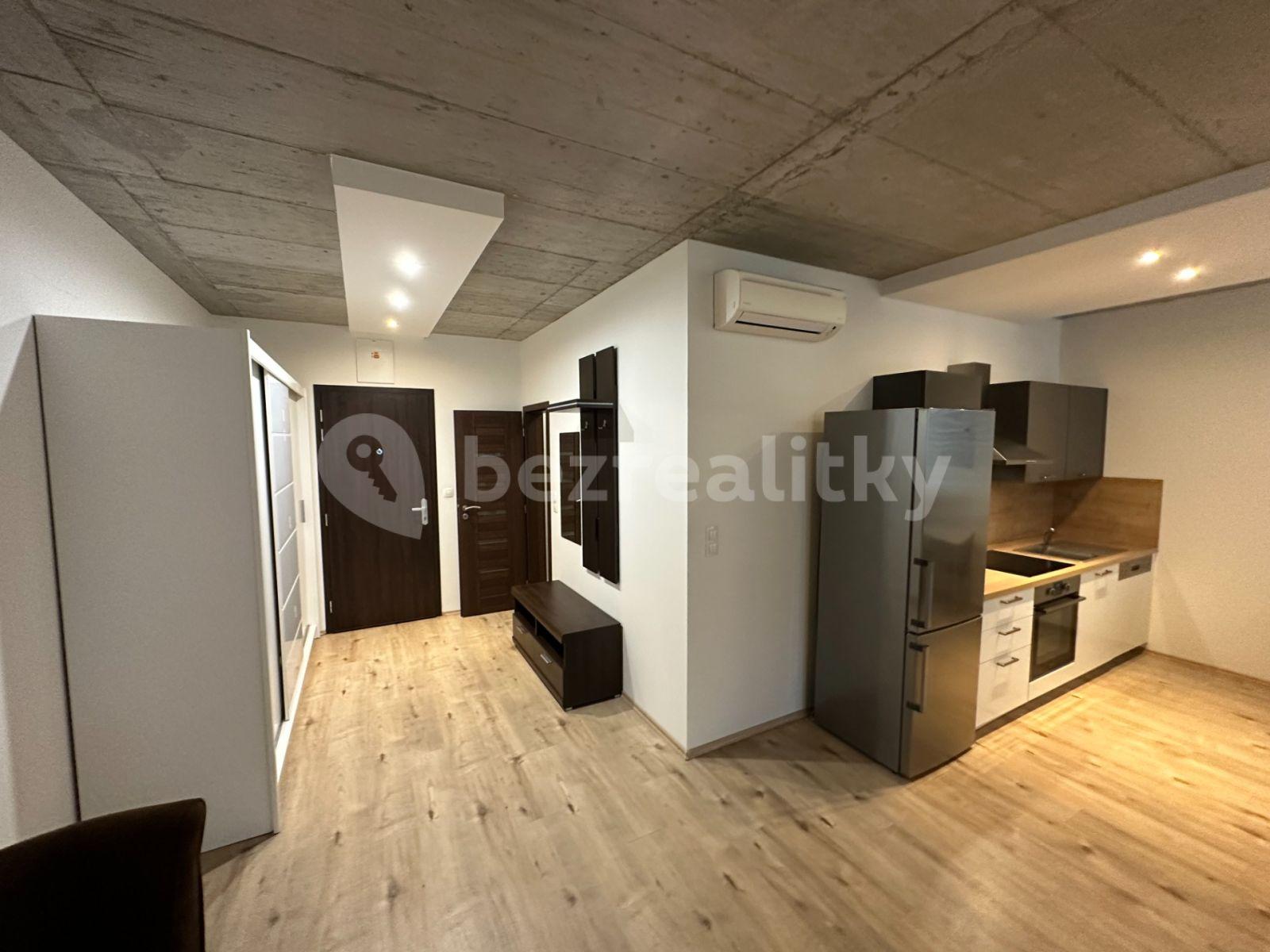 Pronájem bytu 1+1 48 m², Bosákova, Petržalka, Bratislavský kraj