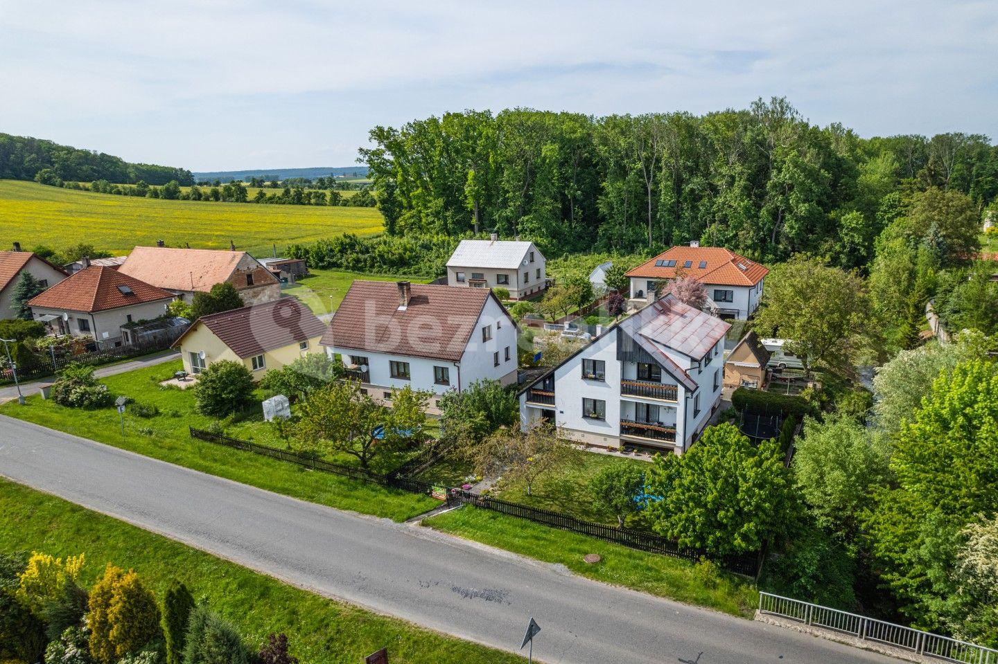 Prodej domu 186 m², pozemek 619 m², Chotucká, Křinec, Středočeský kraj
