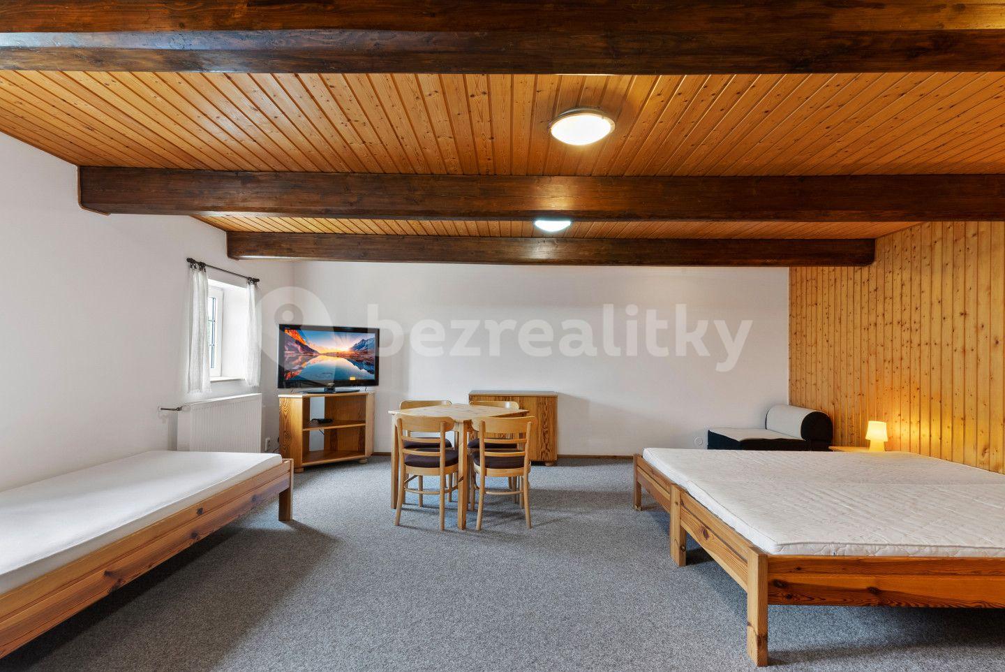 Prodej nebytového prostoru 1.434 m², Mařenice, Liberecký kraj