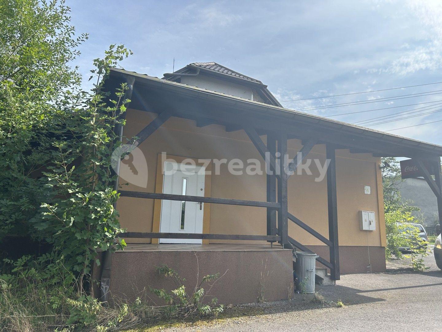 Prodej nebytového prostoru 1.088 m², Vělopolí, Moravskoslezský kraj