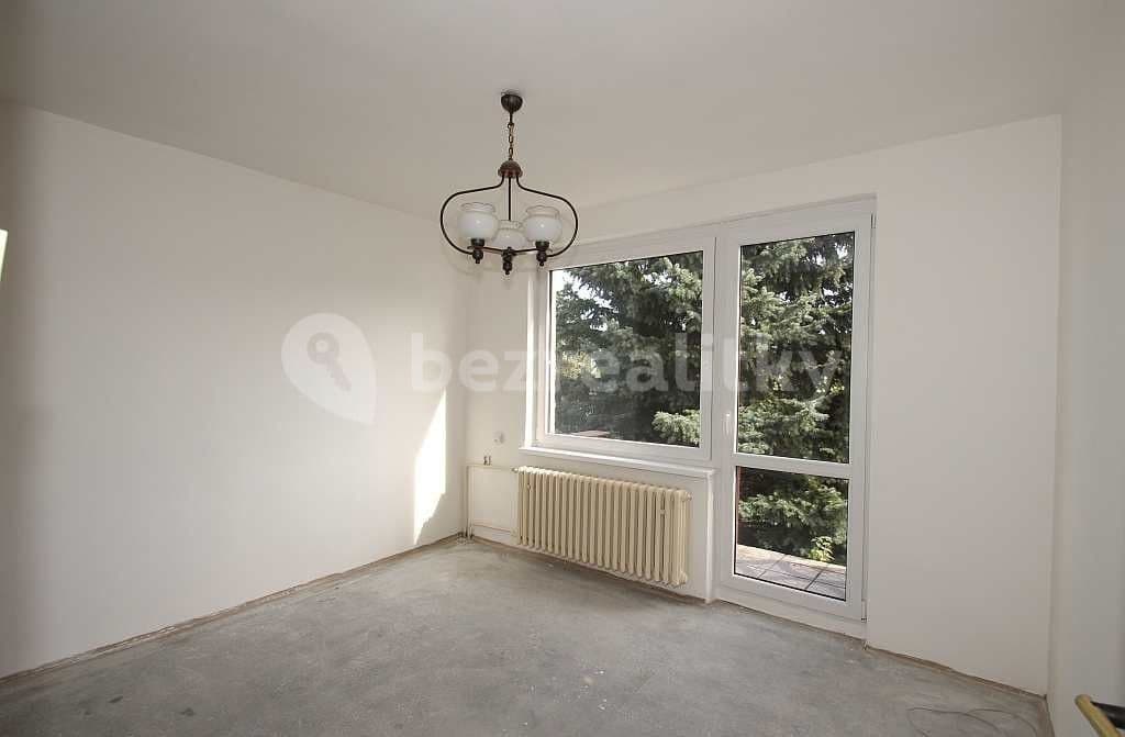 Prodej bytu 3+1 83 m², K Jezeru, Ostrava, Moravskoslezský kraj