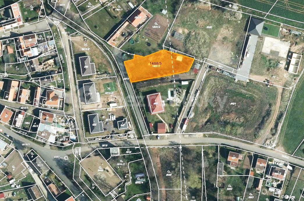 Prodej pozemku 1.146 m², Vroutek, Ústecký kraj