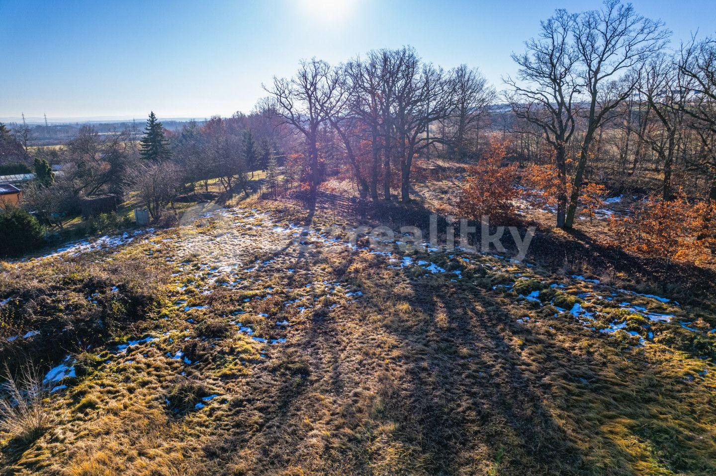 Prodej pozemku 3.010 m², Chomutov, Ústecký kraj
