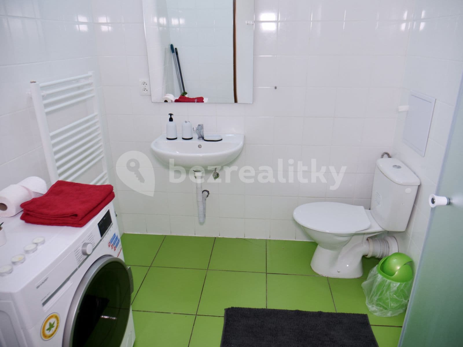 Pronájem bytu  59 m², Ruská, Teplice, Ústecký kraj