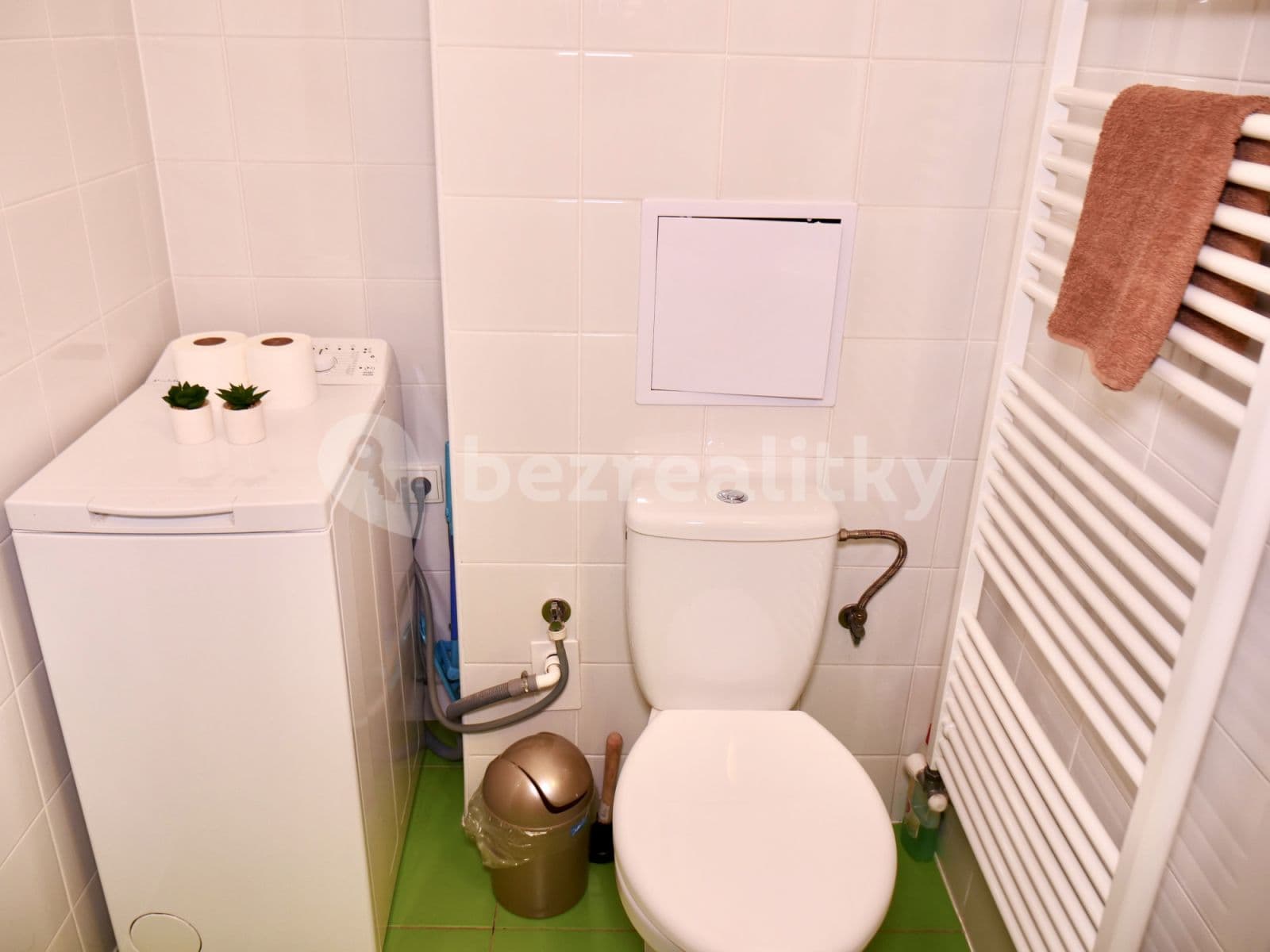 Pronájem bytu  48 m², Ruská, Teplice, Ústecký kraj