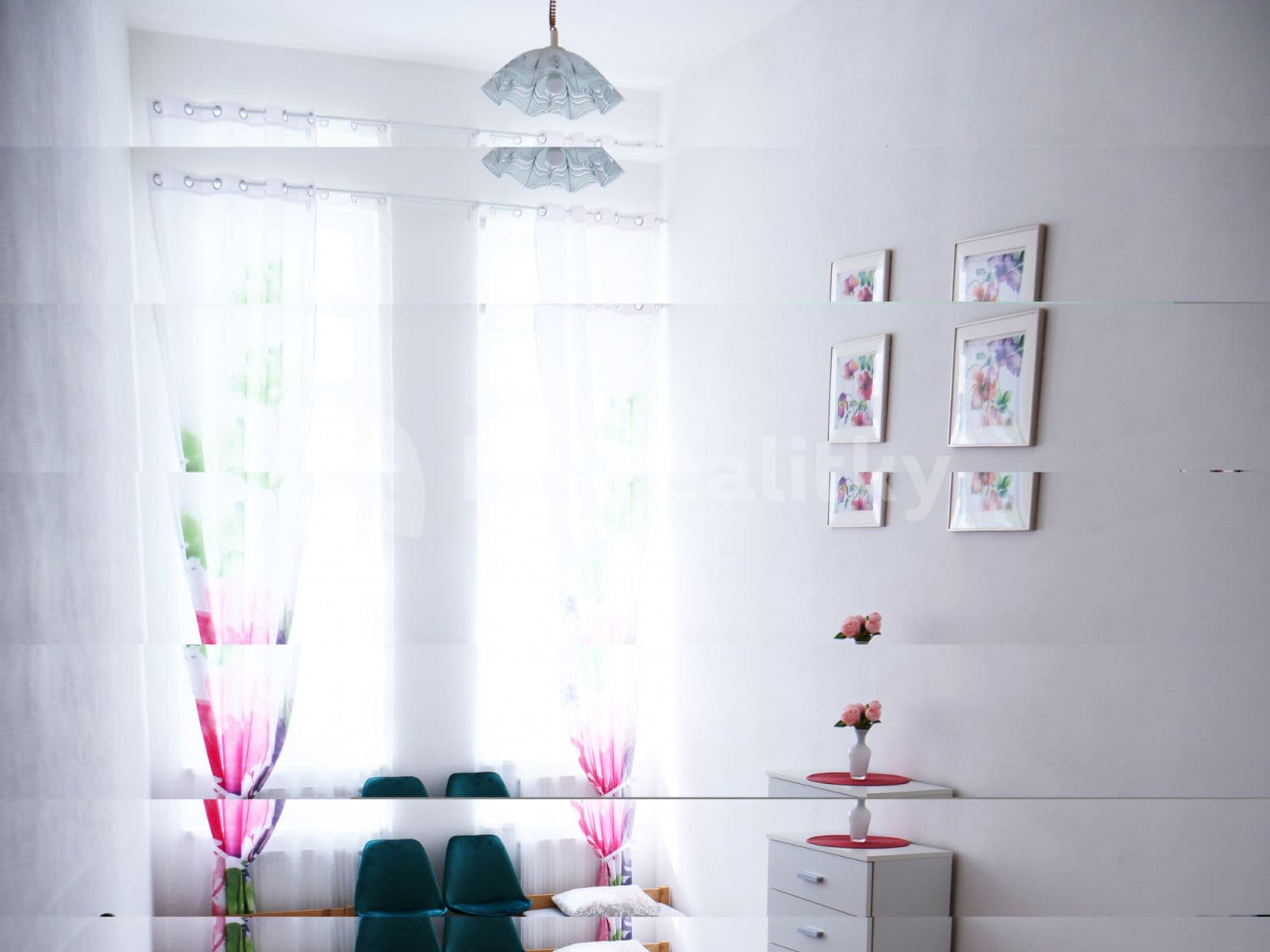 Pronájem bytu  55 m², Ruská, Teplice, Ústecký kraj