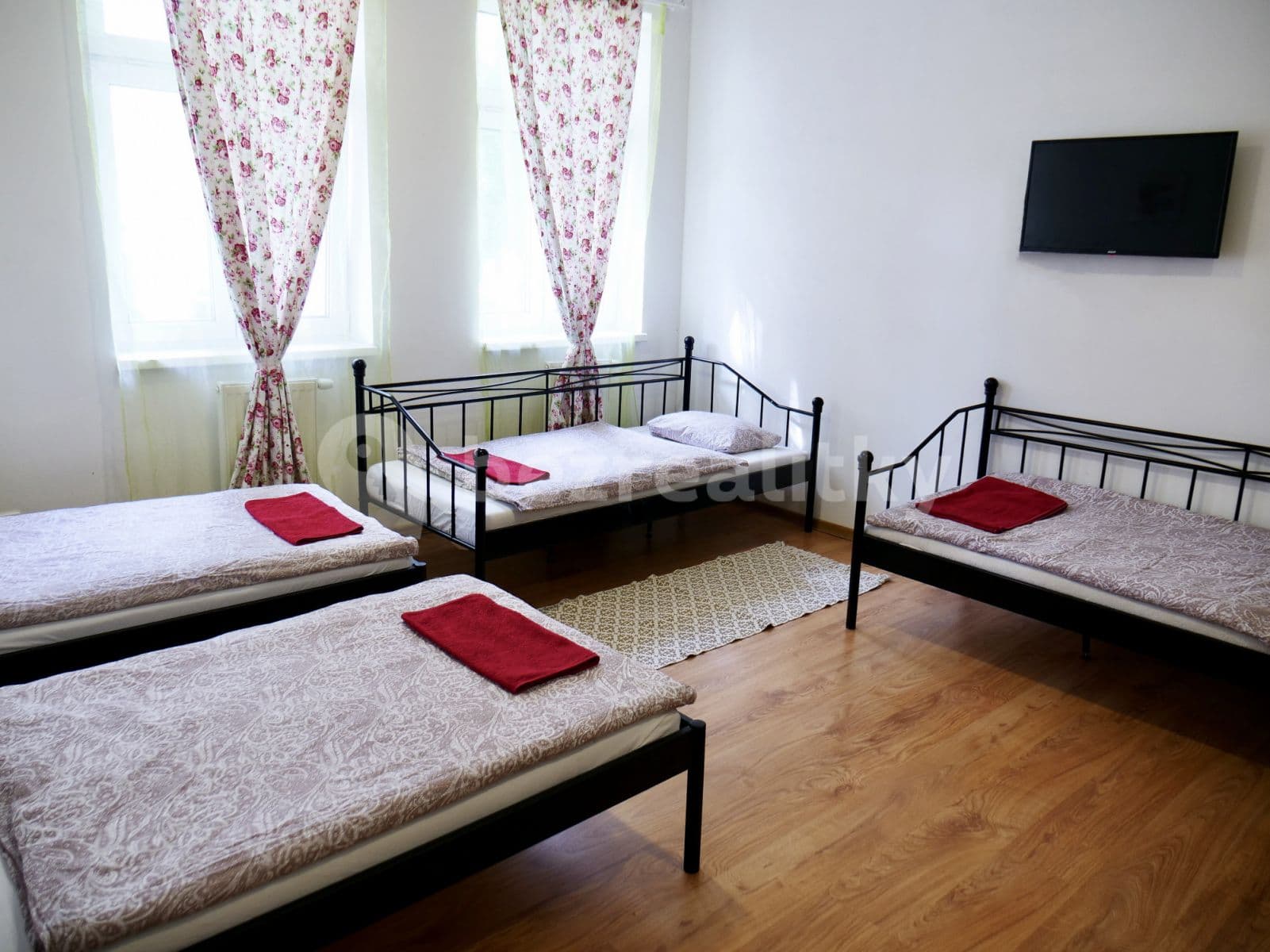 Pronájem bytu  55 m², Ruská, Teplice, Ústecký kraj