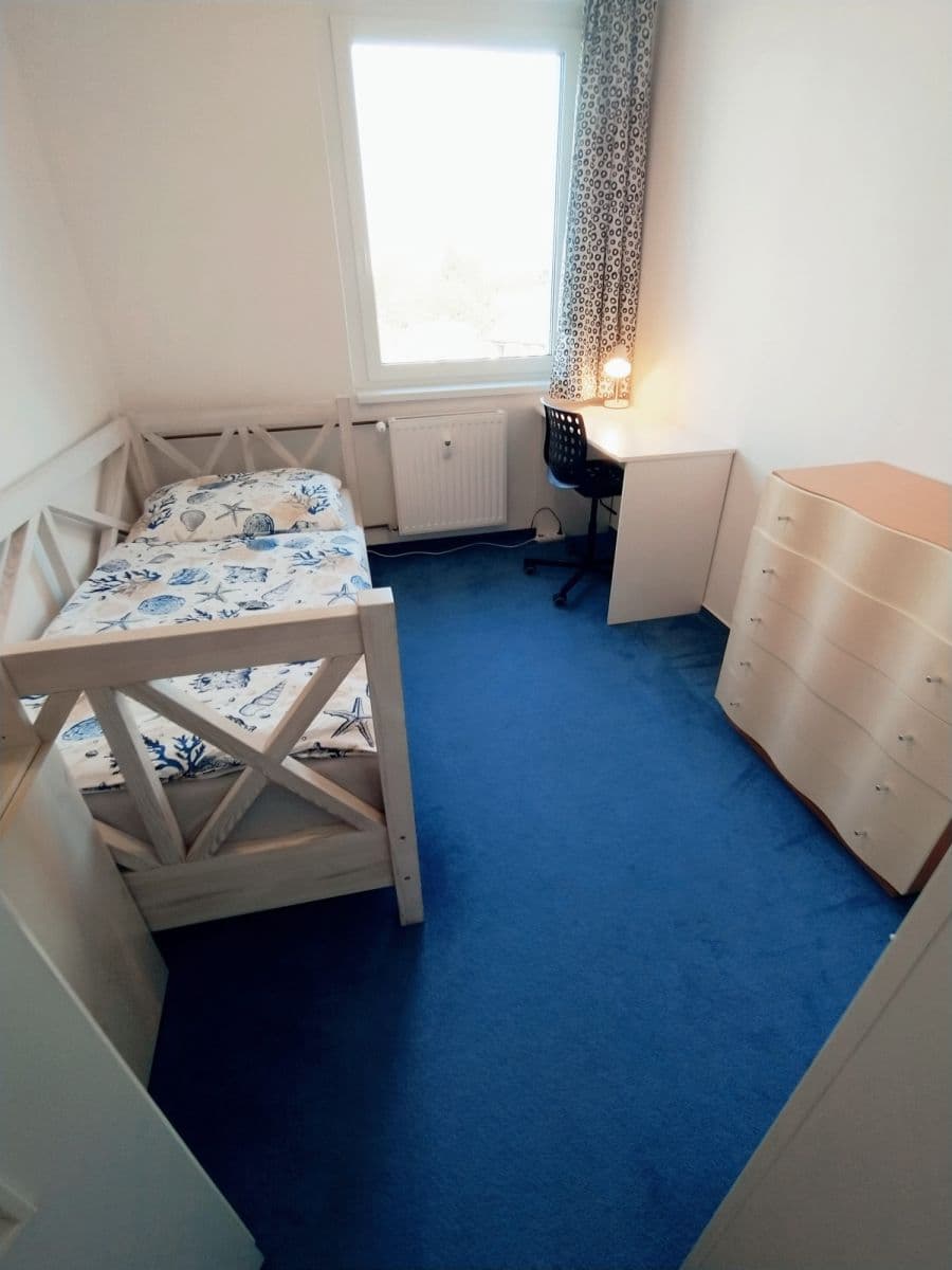 Pronájem bytu  80 m², Voskovcova, Praha, Praha